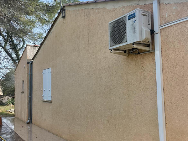 Entreprise de couverture à Antibes (06600) – Votre Toiture.com dans les Alpes-Maritimes (06)