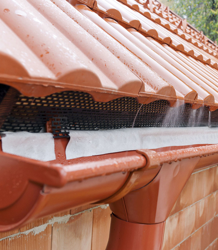 Pose de fenêtres de toit Velux à Antibes (06600) dans les Alpes-Maritimes (06)